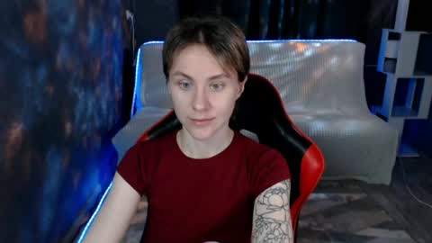 baby_kitte online show from July 15, 2026, 9:03 am