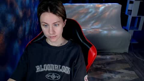 baby_kitte online show from July 16, 2026, 2:06 am