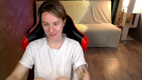 baby_kitte online show from July 31, 2026, 4:23 am