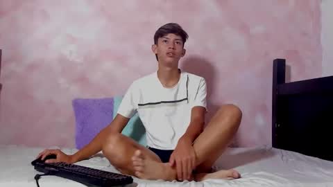 baby_noaht online show from May 16, 2026, 12:37 pm