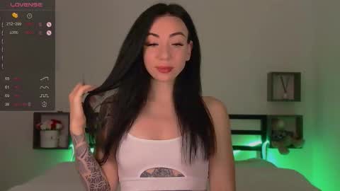 Snapshot of baby_win777 chatting on October 12, 2025, 8:19 pm Baby Win online show from October 12, 2025, 8:19 pm