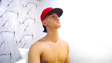 Snapshot of babyandy_ chatting on June 3, 2026, 9:42 pm ANDY online show from June 3, 2026, 9:42 pm