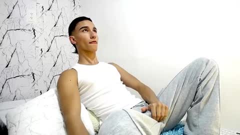 Snapshot of babyandy_ chatting on July 1, 2026, 10:53 pm ANDY online show from July 1, 2026, 10:53 pm