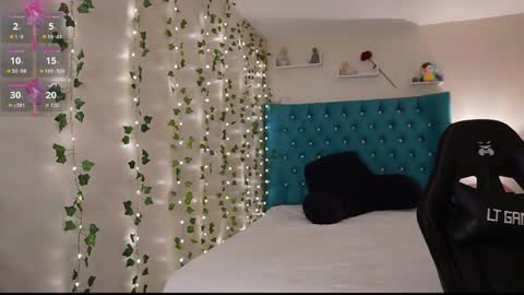 Snapshot of babyangiee chatting on December 3, 2024, 1:19 am Instagram online show from December 3, 2024, 1:19 am