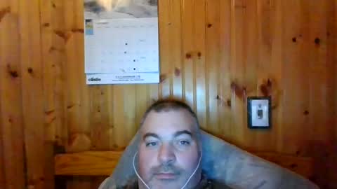 Snapshot of babybaby83 chatting on February 14, 2025, 3:47 pm Darren online show from February 14, 2025, 3:47 pm