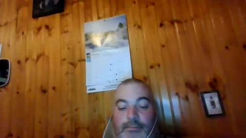 Snapshot of babybaby83 chatting on February 28, 2025, 1:58 pm Darren online show from February 28, 2025, 1:58 pm