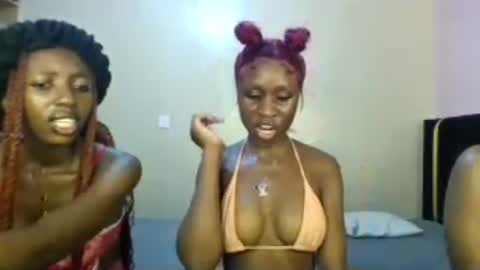 Snapshot of babydoll_230 chatting on June 15, 2026, 4:25 am Babydoll 230 online show from June 15, 2026, 4:25 am