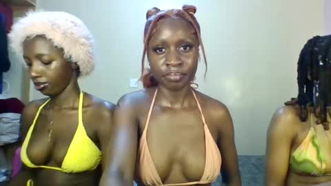 Snapshot of babydoll_230 chatting on June 22, 2026, 4:09 am Babydoll 230 online show from June 22, 2026, 4:09 am