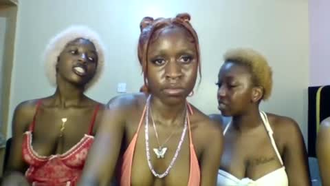 Snapshot of babydoll_230 chatting on June 27, 2026, 6:51 am Babydoll 230 online show from June 27, 2026, 6:51 am