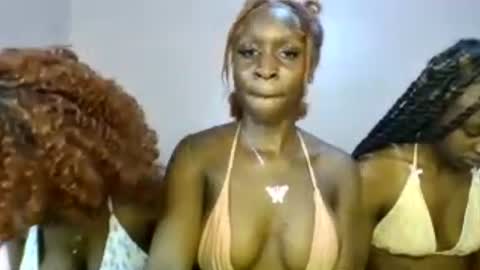 Snapshot of babydoll_230 chatting on July 6, 2026, 7:38 am Babydoll 230 online show from July 6, 2026, 7:38 am