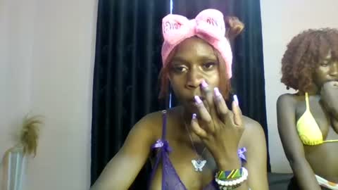 Snapshot of babydoll_230 chatting on August 1, 2026, 7:51 am Babydoll 230 online show from August 1, 2026, 7:51 am