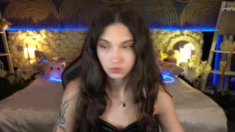 Snapshot of babyflowerr chatting on May 25, 2026, 6:58 pm Sasha online show from May 25, 2026, 6:58 pm