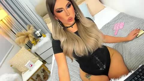 Snapshot of babygoddess4u chatting on December 30, 2024, 12:32 am ASK ME IN PM online show from December 30, 2024, 12:32 am