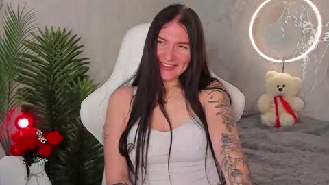 Snapshot of babyisperfect chatting on November 27, 2025, 3:52 am Sophia online show from November 27, 2025, 3:52 am