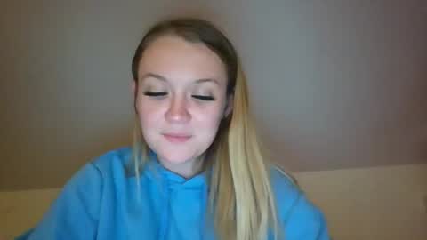 babykay03 online show from April 19, 2026, 4:01 am