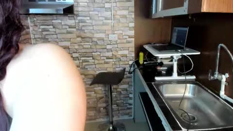 follow me online show from March 12, 2026, 9:32 pm