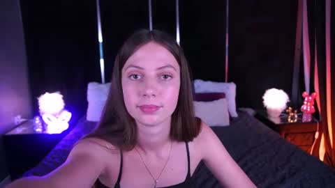 Lady Vi online show from July 1, 2026, 1:02 pm