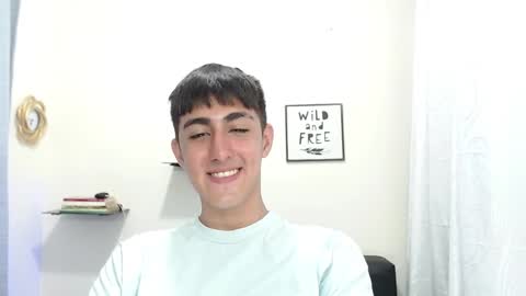 Snapshot of babymaik chatting on January 18, 2025, 11:44 pm babymaik online show from January 18, 2025, 11:44 pm