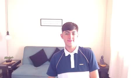 Snapshot of babymaik chatting on March 10, 2025, 2:05 pm babymaik online show from March 10, 2025, 2:05 pm