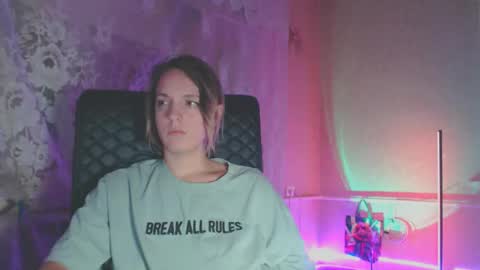 Snapshot of babymuro4ka chatting on October 9, 2025, 5:55 pm Sonya online show from October 9, 2025, 5:55 pm