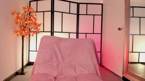 Snapshot of babypeachie_ chatting on November 20, 2025, 9:42 am Babie online show from November 20, 2025, 9:42 am