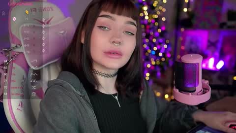 Snapshot of babyroxynill chatting on January 10, 2025, 2:04 am Nika online show from January 10, 2025, 2:04 am