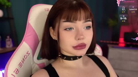 Snapshot of babyroxynill chatting on October 12, 2025, 9:36 pm Nika online show from October 12, 2025, 9:36 pm