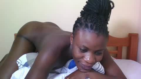 PRISCILLAH online show from November 9, 2025, 6:39 pm