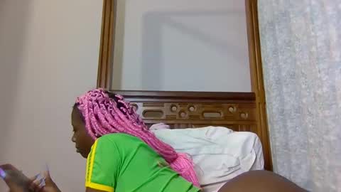 babytylerr online show from December 15, 2025, 3:00 am