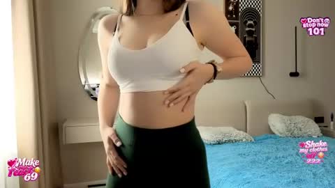 Snapshot of babyy_doll chatting on June 18, 2026, 7:08 am JOIN FAN CLUB TO GET MY CONTENT FOR FREE online show from June 18, 2026, 7:08 am