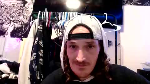 back2eden online show from May 6, 2026, 6:19 am