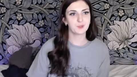 Snapshot of backtatava chatting on October 3, 2025, 1:57 am Ava online show from October 3, 2025, 1:57 am