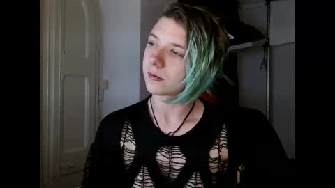 Honey online show from January 9, 2026, 8:10 pm