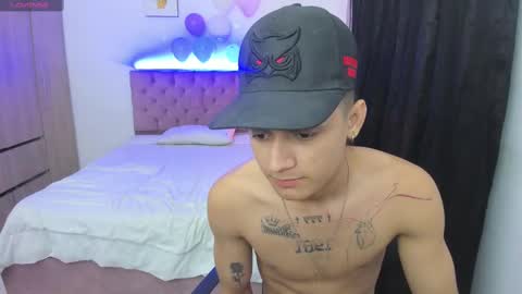 bad_boy__777 online show from February 9, 2025, 10:54 pm