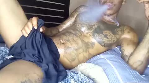 Snapshot of bad_dawgg chatting on April 12, 2026, 7:41 pm rastafaria online show from April 12, 2026, 7:41 pm