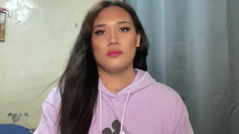 AMARA - FOLLOW ME AND THUMBS UP online show from March 14, 2026, 11:48 am