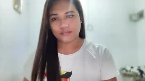 AMARA - FOLLOW ME AND THUMBS UP online show from July 27, 2026, 12:45 pm