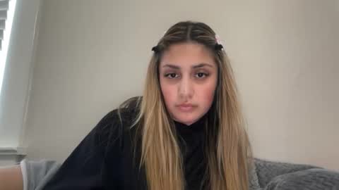 badbihdani18 online show from June 6, 2026, 2:27 am