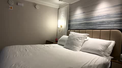 HotWifeFun32 online show from January 25, 2025, 11:34 am