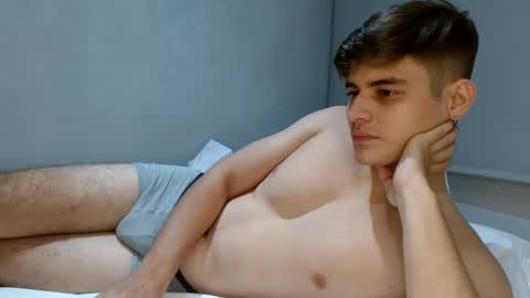 badbunny_69_ online show from January 31, 2025, 5:09 am