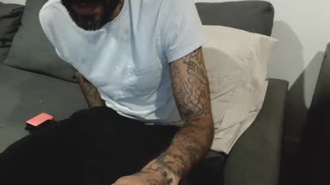 BadCouple  online show from October 13, 2025, 4:34 am