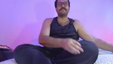 Snapshot of baddaddybrasil chatting on May 16, 2026, 11:42 am Baddaddybrazil online show from May 16, 2026, 11:42 am