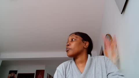 Snapshot of baddestslut001 chatting on May 10, 2026, 1:38 pm baddestslut001 online show from May 10, 2026, 1:38 pm