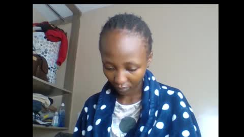 baddie_bunnie online show from April 28, 2026, 5:01 am