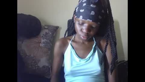 baddie_floxxy online show from May 22, 2026, 6:35 pm