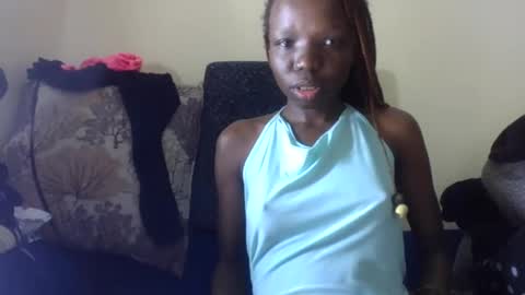 baddie_floxxy online show from July 19, 2026, 3:43 am