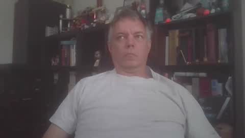 Snapshot of badger32934 chatting on April 20, 2026, 4:10 pm Badger online show from April 20, 2026, 4:10 pm
