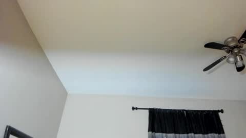 BadGirlHaleXXX online show from December 31, 2024, 1:15 am