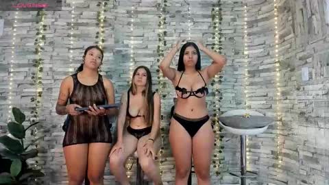 Snapshot of badgirls_000 chatting on September 14, 2025, 11:09 am candy and dayan online show from September 14, 2025, 11:09 am