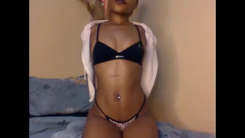 Snapshot of badgurllily chatting on February 6, 2026, 6:40 am Lily. online show from February 6, 2026, 6:40 am